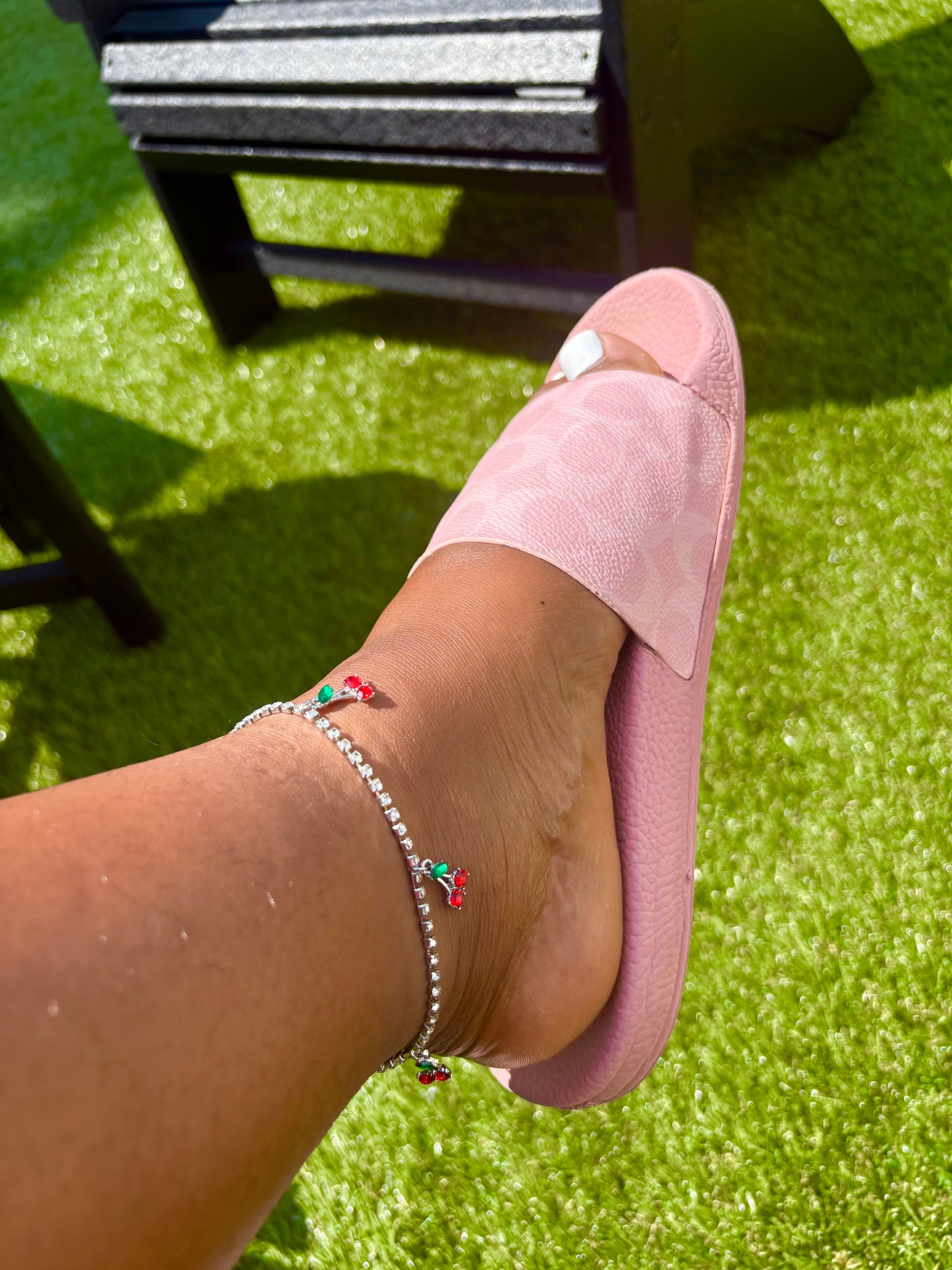 🎁 Cherry tennis Anklet (100% off)